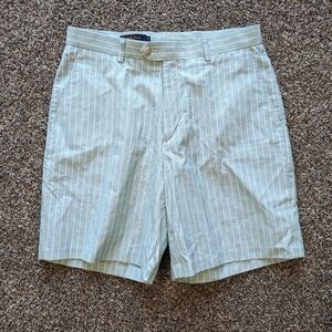 Bobby Jones Mens 100% Cotton Burmuda Golf Shorts Striped Size 33 Waist